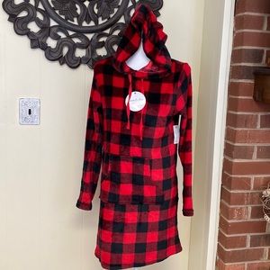 NWT Buffalo Plaid hooded nightgown